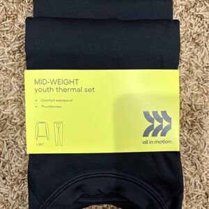 all in motion Black Youth Mid-Weight Thermal Set